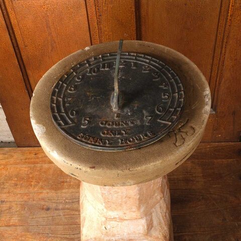#55851 Sundial & Chimney Pot Garden Ornament image 3