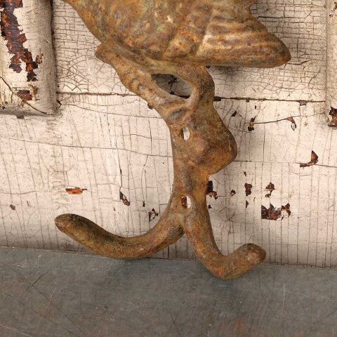 #55911 6x6 Cast Iron Metal Bird Hook Hardware image 2
