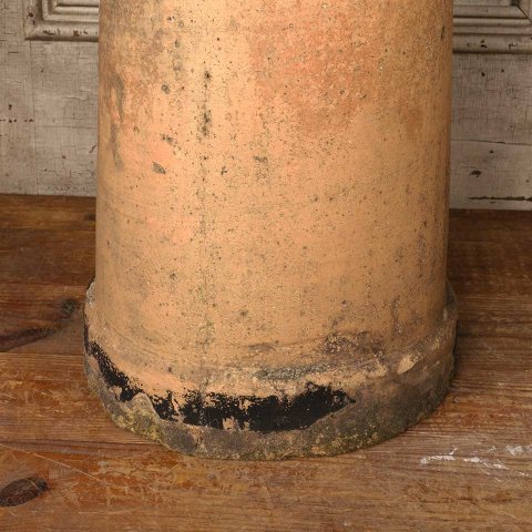 #56020 22" Salvaged Antique Terra Cotta Chimney Pot image 2