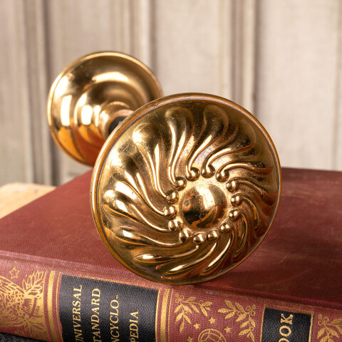 #6882 Antique Brass Corbin Doorknobs image 5